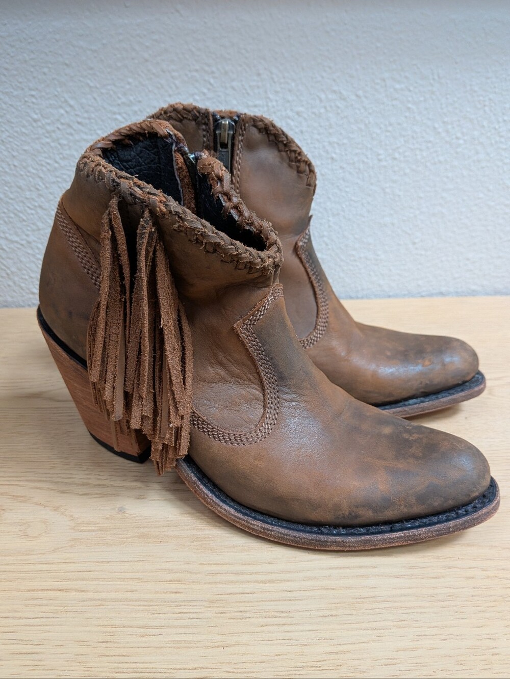 LIBERTY Black Vegas Faggio Fringe Leather Western Booties LB712320 Size 7